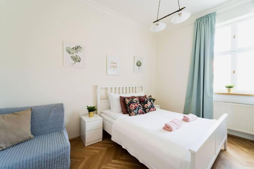 Duze Mieszkanie W Samym Rynku Breslavia Exterior foto